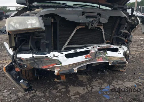 2003 Chevrolet Avalanche 1500 из США, поврежденный, VIN 3GNEC13T43G287438